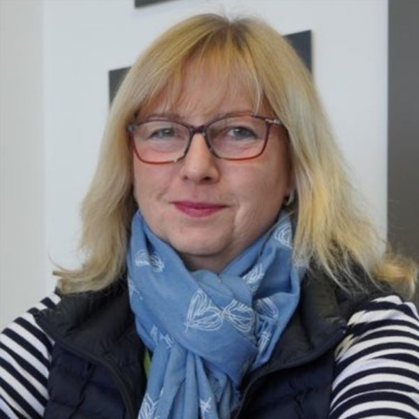 Iveta Šimberová